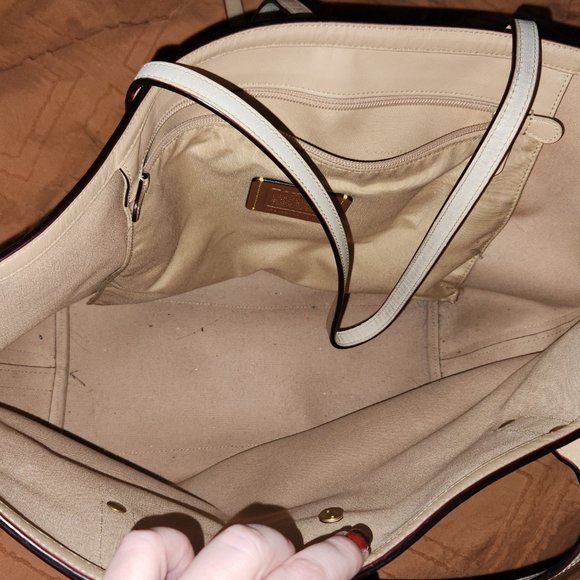 Large Flower COACH Tote - Picture 2 of 2